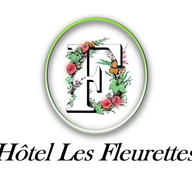 Hotel Les Fleurettes Ουαγκαντουγκού Εξωτερικό φωτογραφία